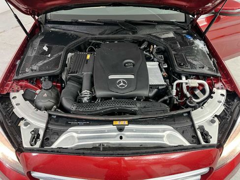 Used 2018 Mercedes-Benz C 300 Sedan image 24