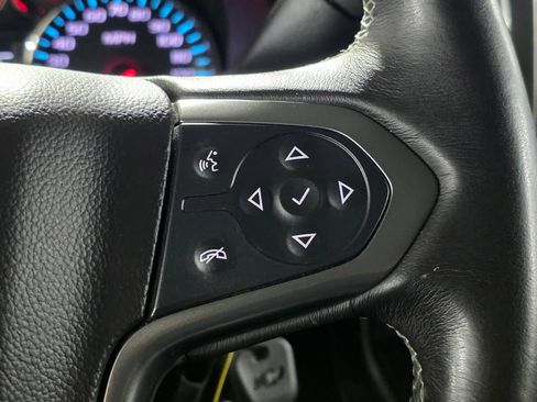 Used 2017 Chevrolet Silverado 1500 LTZ Z71 w/ Midnight Edition AWD/4WD image 34