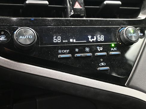 Certified 2024 Toyota Camry SE image 14