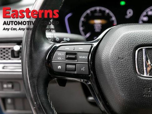 Used 2025 Honda Civic Sport image 15