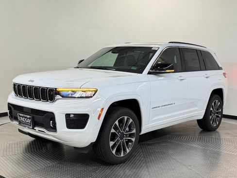 New 2025 Jeep Grand Cherokee Overland w/ Adv Protech Group III image 3
