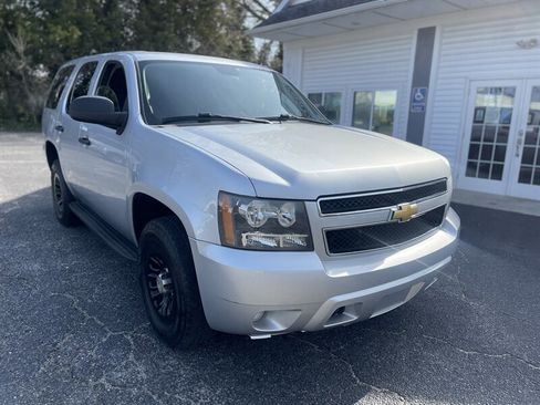 Used 2012 Chevrolet Tahoe 4WD image 2