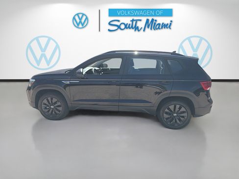 Certified 2022 Volkswagen Taos S FWD image 4