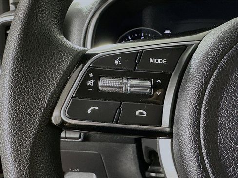 Certified 2020 Kia Sportage LX image 9