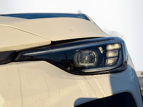 Used 2025 Subaru Crosstrek 2.5i Limited w/ Popular Package #3A image 9