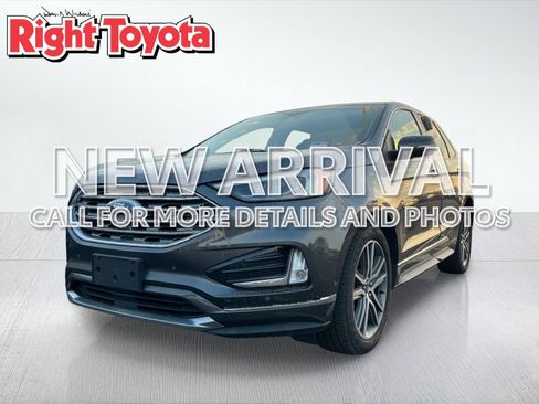 Used 2019 Ford Edge Titanium w/ Equipment Group 301A FWD image 1