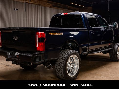 Used 2023 Ford F250 Lariat image 9