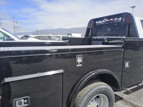 Used 2025 Chevrolet Silverado 3500 W/T w/ WT Convenience Package AWD/4WD image 2