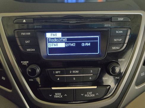 Used 2016 Hyundai Elantra SE FWD image 25