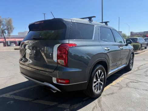 Used 2020 Hyundai Palisade SEL FWD image 3
