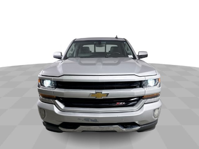 Used 2018 Chevrolet Silverado 1500 LT w/ All Star Edition AWD/4WD image 3