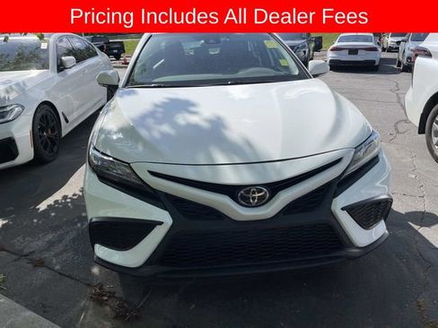 Used 2024 Toyota Camry SE AWD/4WD image 6