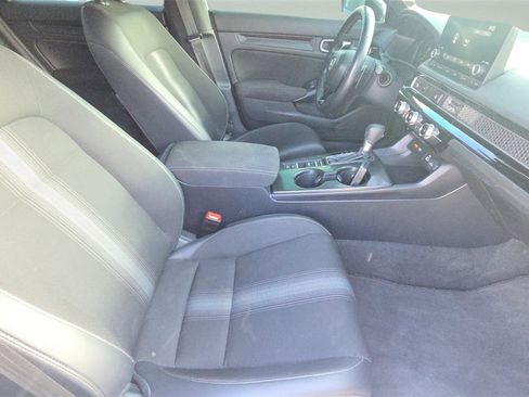 Used 2024 Honda Civic Sport image 25