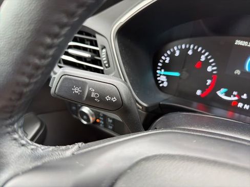 Used 2020 Ford Escape SEL image 45