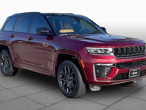 New 2026 Jeep Grand Cherokee Summit w/ Obsidian Package AWD/4WD image 2