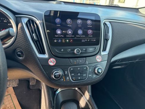 Used 2024 Chevrolet Malibu LT image 24