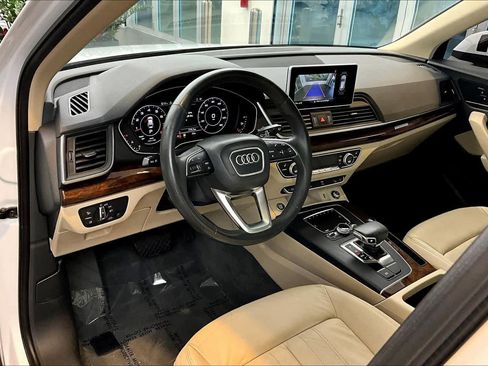 Used 2018 Audi Q5 2.0T Premium Plus w/ Premium Plus Package image 17