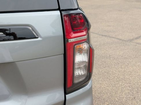 Used 2023 Chevrolet Tahoe RST w/ RST Performance Edition AWD/4WD image 43