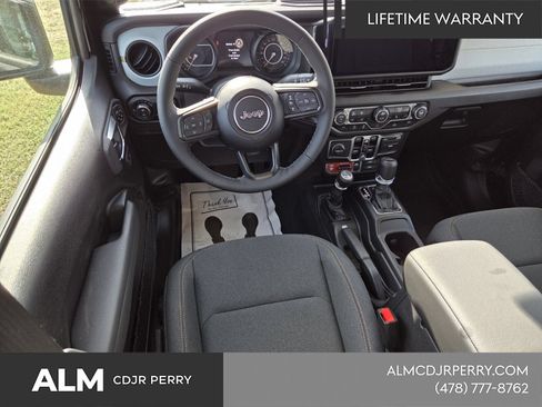 New 2026 Jeep Gladiator Mojave AWD/4WD image 10