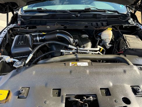 Used 2014 RAM 1500 Express image 40