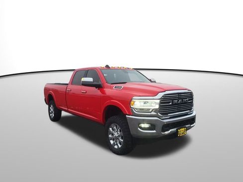 Used 2019 RAM 3500 Laramie image 8