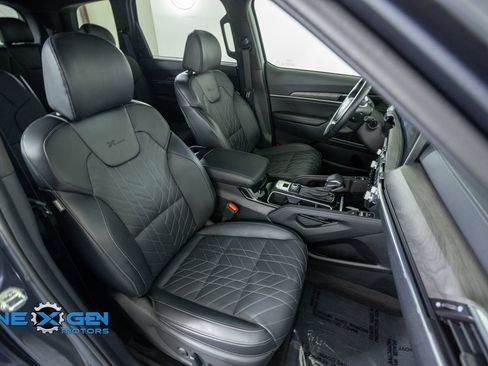 Used 2024 Kia Telluride SX Prestige X-Line AWD/4WD image 45