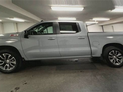Certified 2024 Chevrolet Silverado 1500 RST image 5