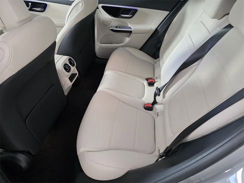 New 2026 Mercedes-Benz GLC 300 image 11