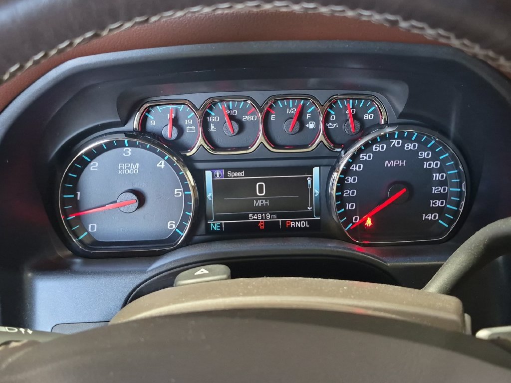 Used 2018 Chevrolet Silverado 1500 High Country AWD/4WD image 43