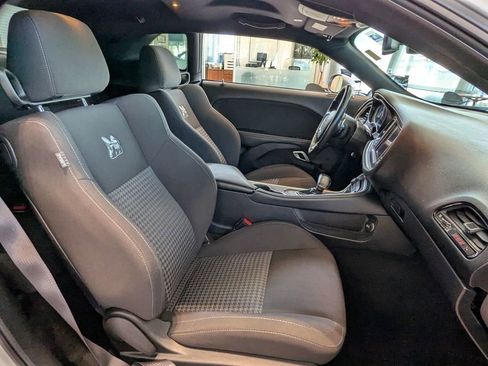 Used 2021 Dodge Challenger R/T Scat Pack image 27