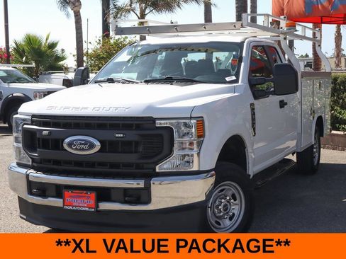 Used 2021 Ford F350 XL w/ XL Value Package AWD/4WD image 4
