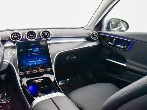 Certified 2025 Mercedes-Benz C 300 4MATIC Sedan image 23