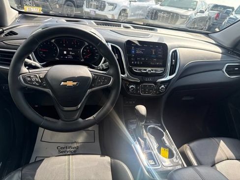 Used 2023 Chevrolet Equinox Premier AWD/4WD image 19