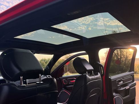 Used 2022 RAM 1500 Laramie image 41