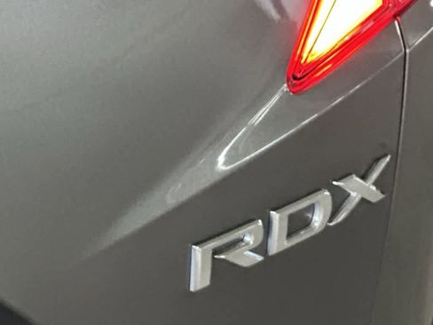 Certified 2023 Acura RDX FWD w/ Technology Package image 10