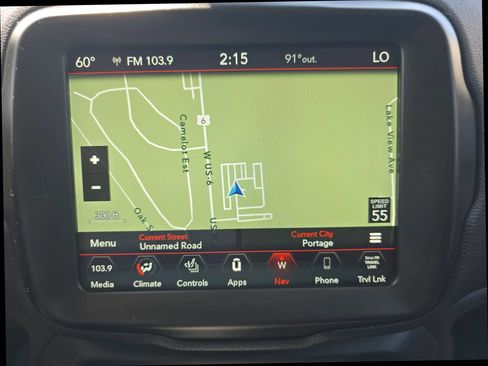 Used 2023 Jeep Renegade Limited AWD/4WD image 28