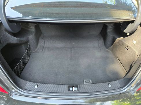 Used 2013 Mercedes-Benz C 300 4MATIC Sedan image 5