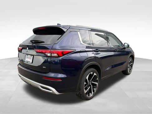 Used 2024 Mitsubishi Outlander SEL AWD/4WD image 10