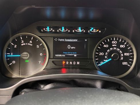 Used 2020 Ford F150 XLT w/ Equipment Group 302A Luxury AWD/4WD image 29