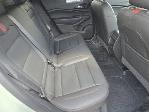 Used 2024 Chevrolet Trax RS w/ Driver Confidence Package FWD image 17