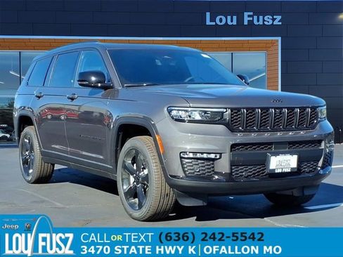New 2025 Jeep Grand Cherokee L Limited w/ Luxury Tech Group II image 1
