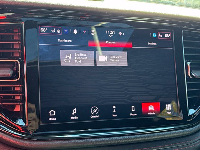 Used 2022 Dodge Durango R/T w/ Tow 'N Go Package AWD/4WD image 29