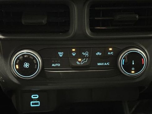 Used 2024 Ford Maverick XL image 18