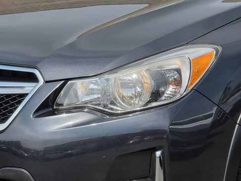 Used 2017 Subaru Crosstrek 2.0i Limited image 12