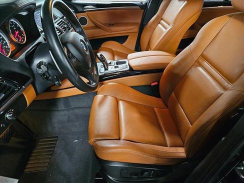 Used 2012 BMW X5 M image 17