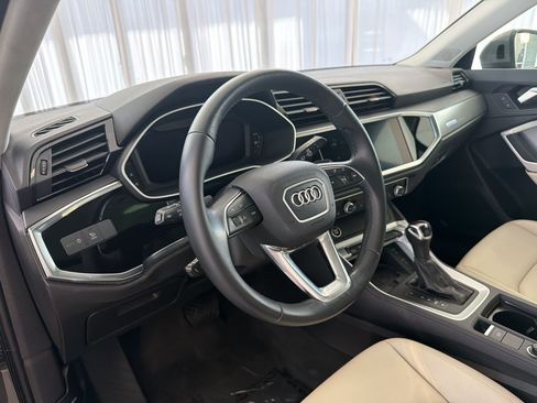Used 2022 Audi Q3 2.0T Premium Plus AWD/4WD image 4