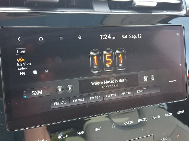 Used 2022 Hyundai Tucson Limited AWD/4WD image 19