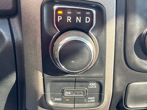 Used 2017 RAM 1500 Tradesman image 12