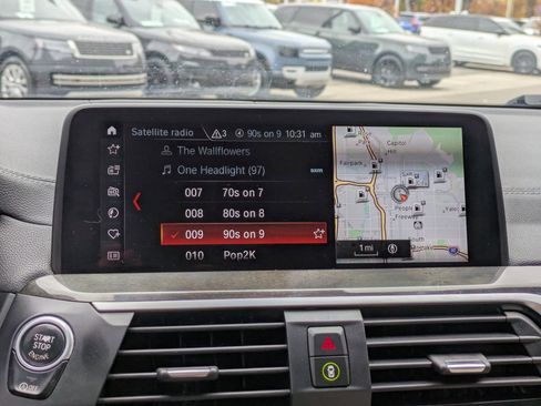 Used 2018 BMW X3 M40i image 21