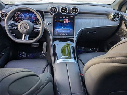 Used 2026 Mercedes-Benz GLC 300 4MATIC image 18